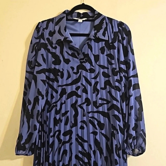 Nine West Pleated Georgette Dress - Picture 4 of 6